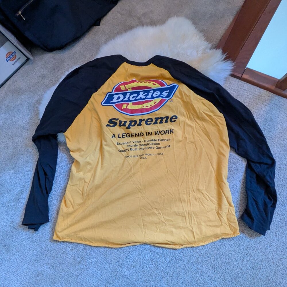 Supreme X Dickies FW24 Men’s Raglan Long Sleeve Unopened